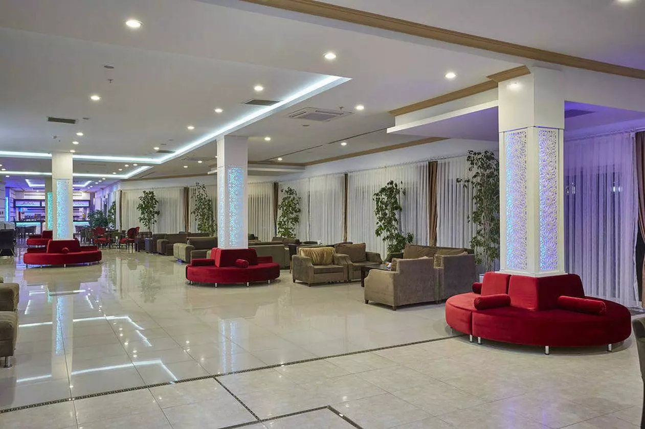 ROYALTOWER_SHABAVIZ (3).jpg